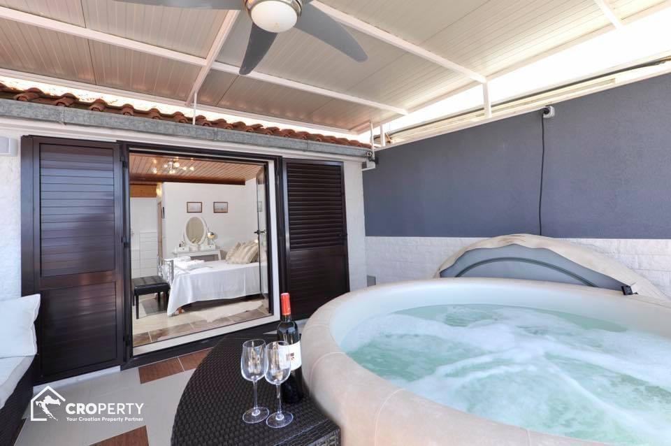 kuca odmor 3 apartmana parkingom seget vranjica pogled more slika 258690618