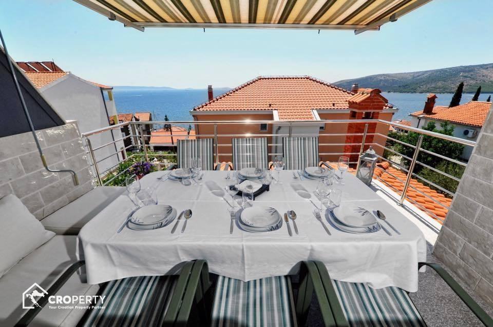 kuca odmor 3 apartmana parkingom seget vranjica pogled more slika 258690619