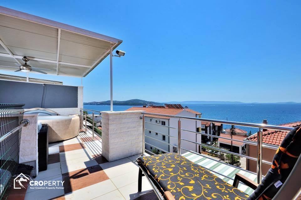 kuca odmor 3 apartmana parkingom seget vranjica pogled more slika 258690620